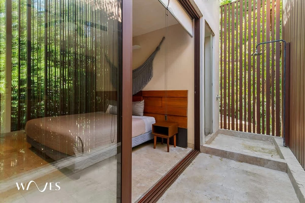 2 Br PH w Private Pool in Luxury Gated Community