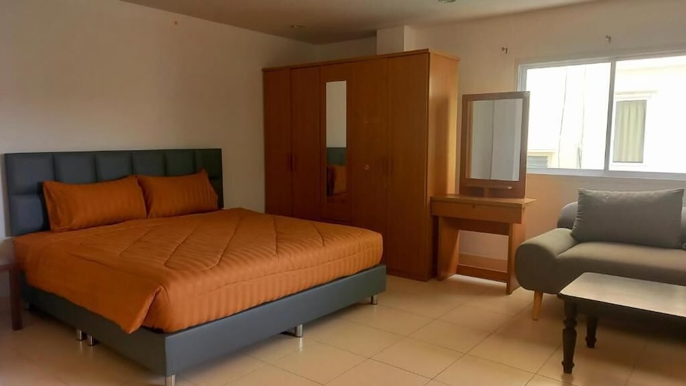 K2 Seaside Suites