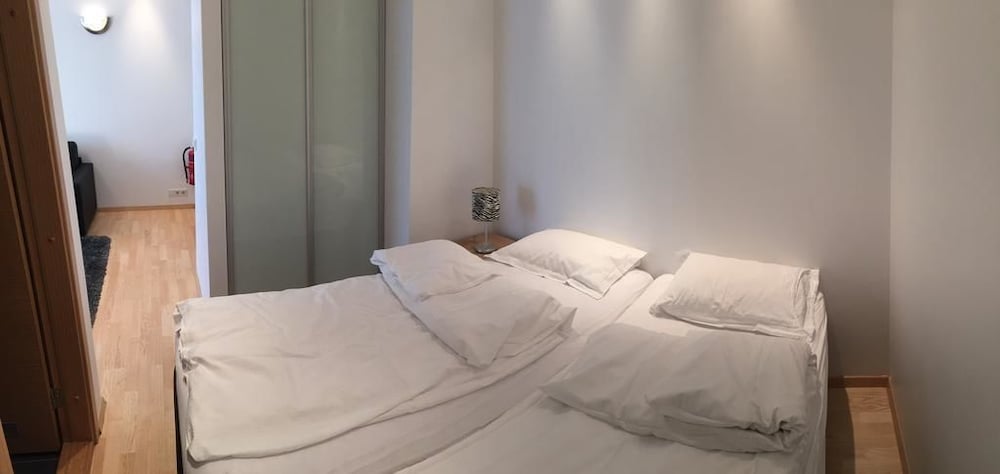Caze Reykjavik Central Luxury Apartments view 3