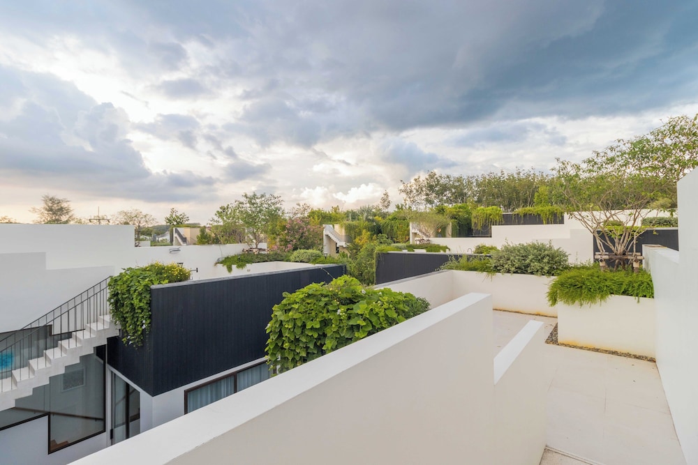 2Br Peaceful Pool Villa V275