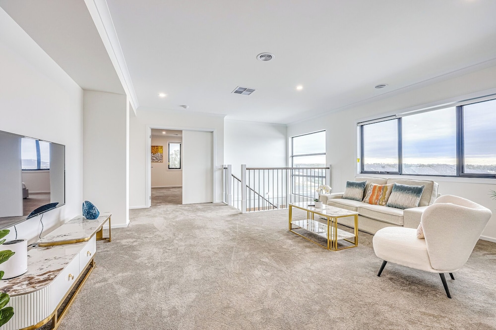 StayAU 5BR Family Getaway GreaterGeelong in Duneed