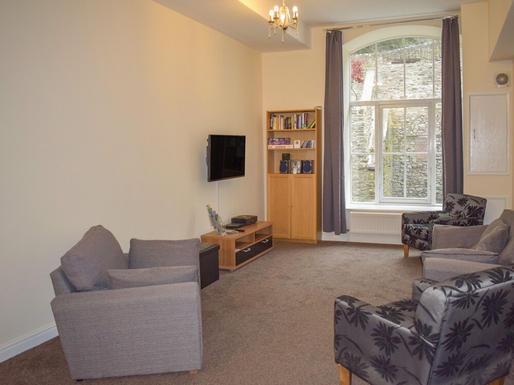 Wye Apartment, Litton Mill view 2