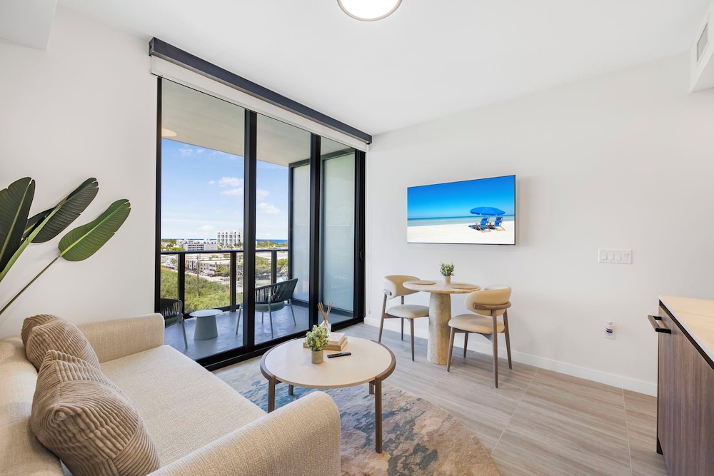 Luxury Condos Near Miami Beach