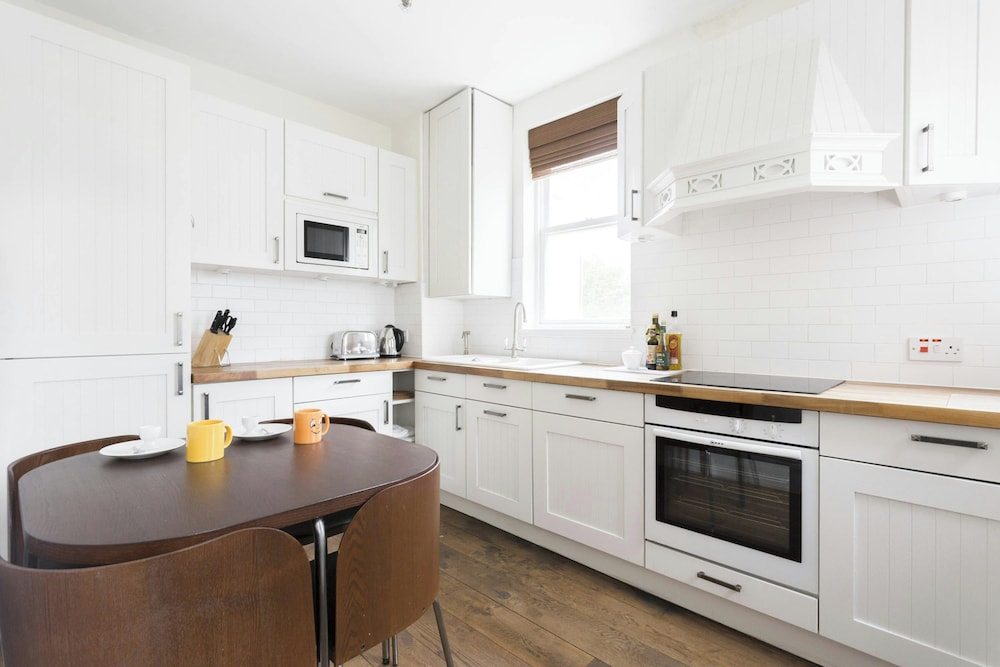 Colville Road III by Onefinestay