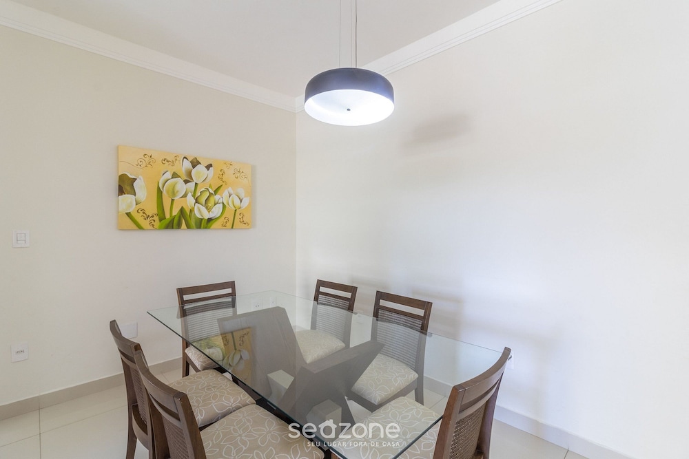 Beaut apt in Praia do Forte, 700m From sea Rbm207