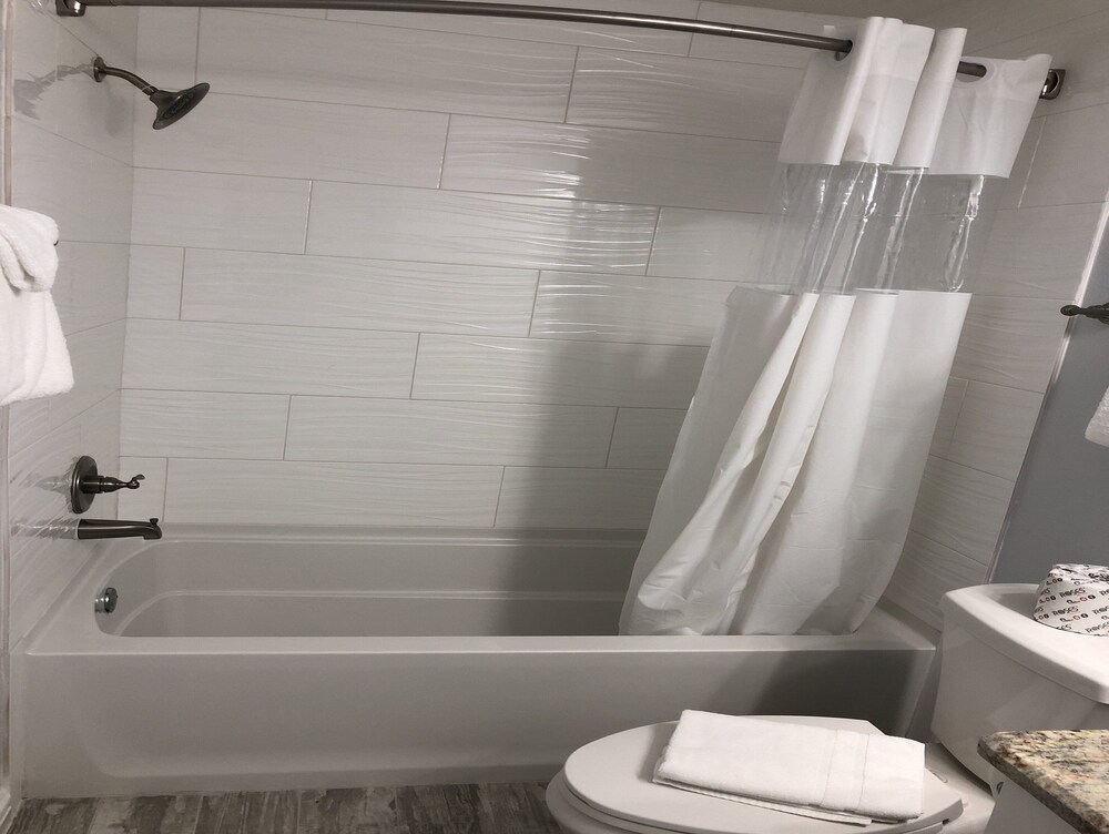 Beachgate Condo Suites And Hotel 217+218+219 3 Bedroom Condo