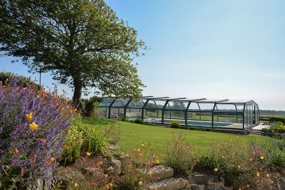 Tregaddra Farmhouse B&B