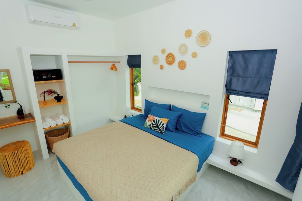 Rock & Lune Boutique Villas