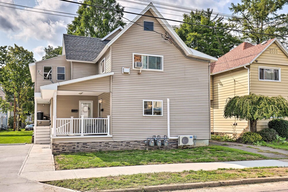 'little Piece of Heaven' Rental Near Dtwn Corning!