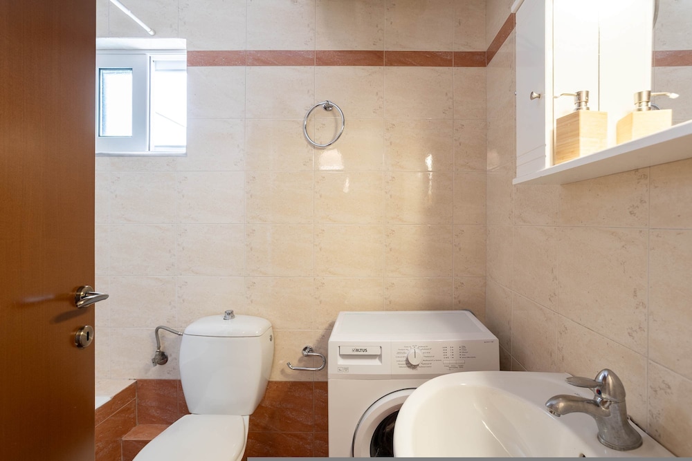 Kalamata City Nest Ypapanti Cozy Bright Getaway