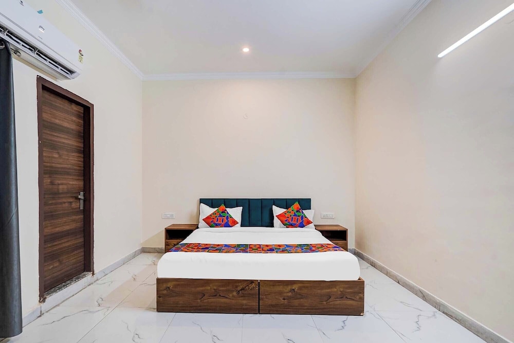 Fabhotel The Glampoint