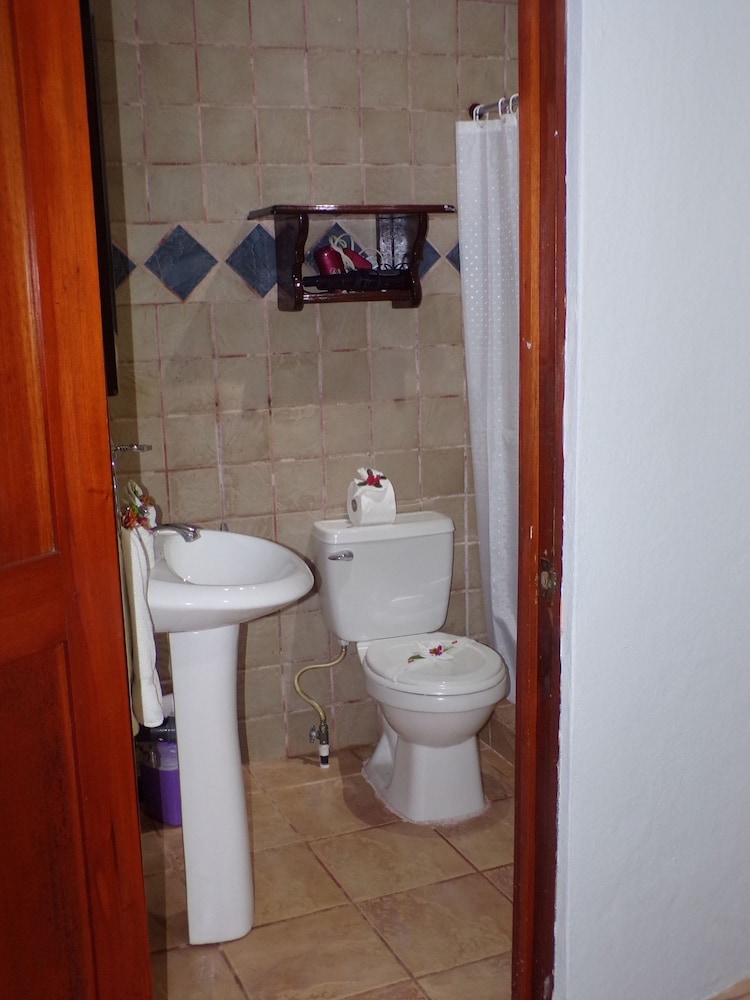 Mycasa's Bed and Breakfast