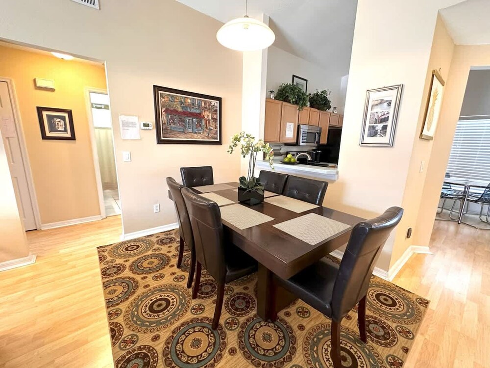 Less Than 10 Minutes From Disney 3Bd Villa With Pool