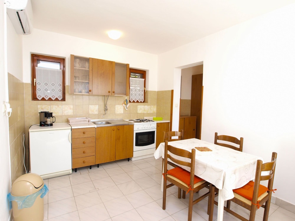 Apartments Marisa 981