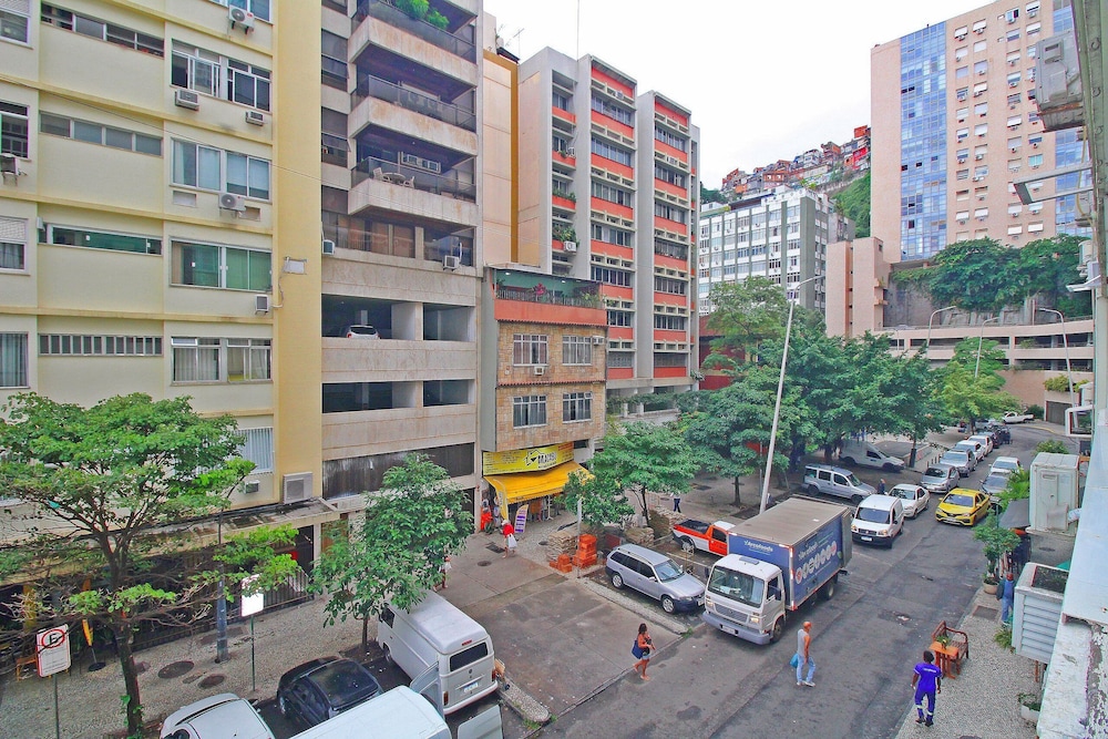Studio Completo em Ipanema C063