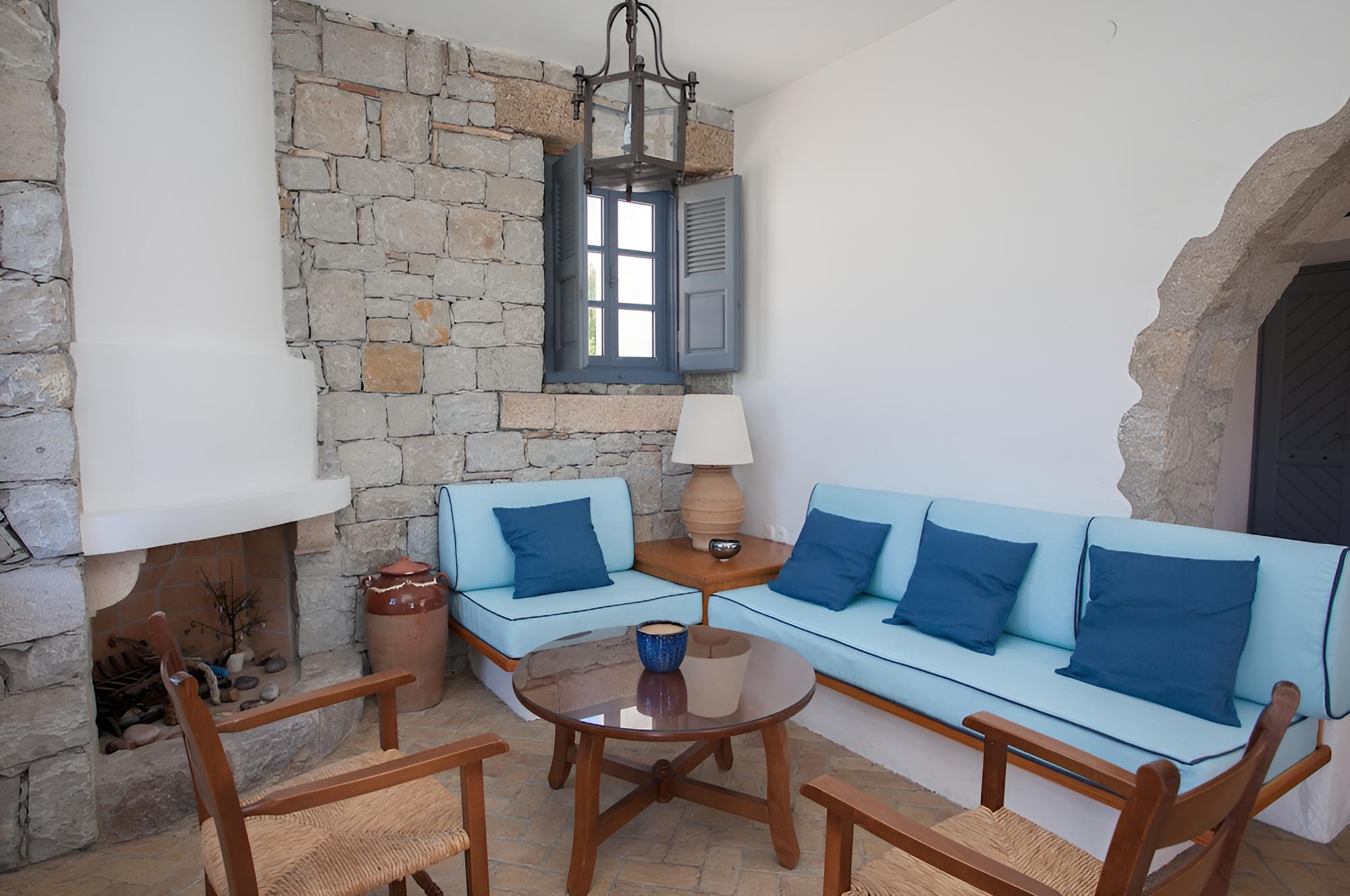 Marselos House