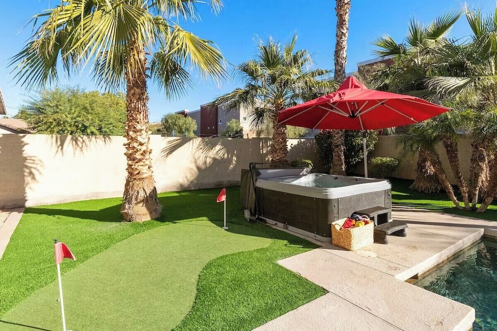 Chandler Hideaway - Relax & unwind