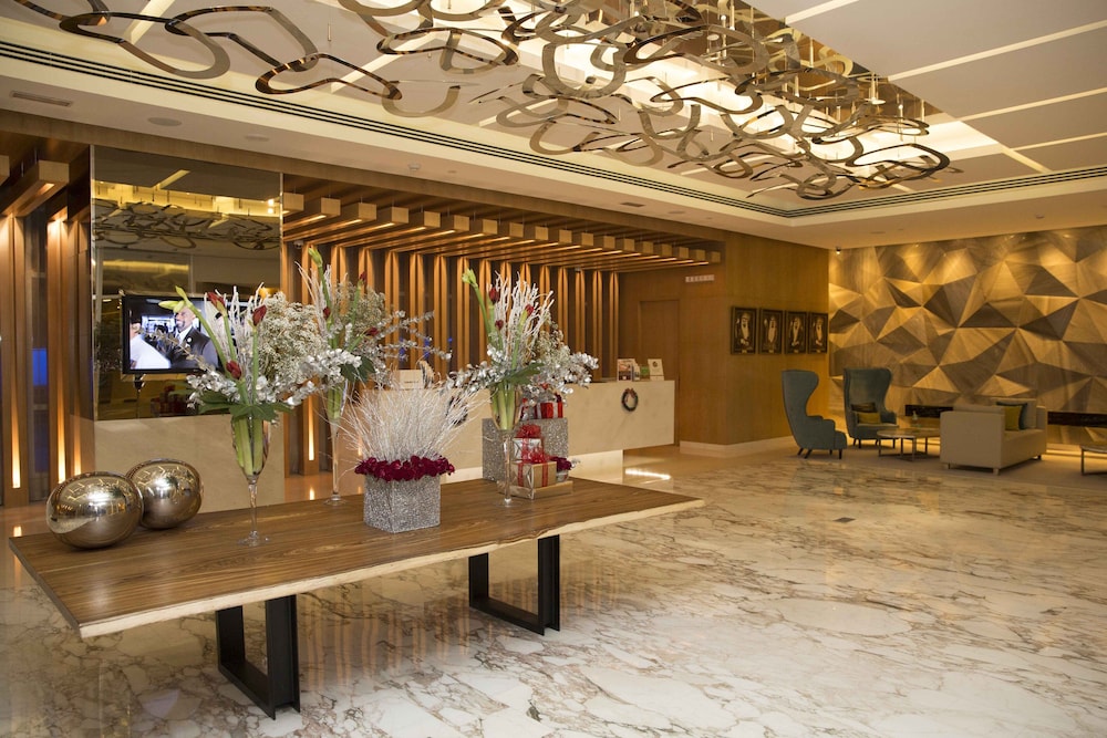 DoubleTree by Hilton Dubai - Jumeirah Beach