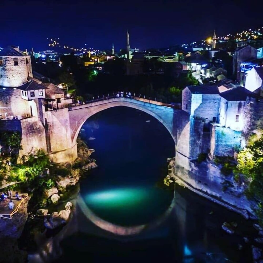 Zig-ana Apartments near the Old Bridge