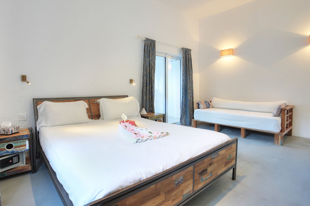 Esprit Libre Restaurant and Guest House