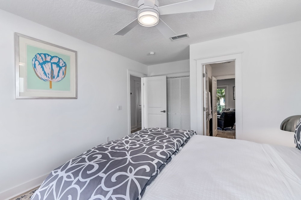 2319 S Fletcher 3 Bedroom Home