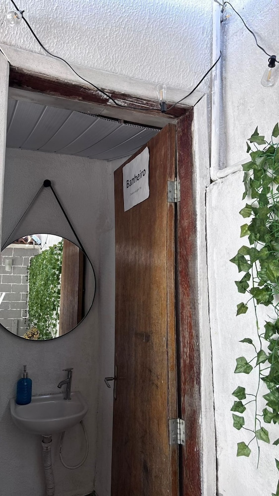 Primos Hostel & House