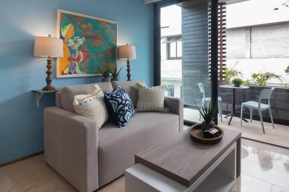 Hotel Apartments near 5th pool and sea view - Image 1