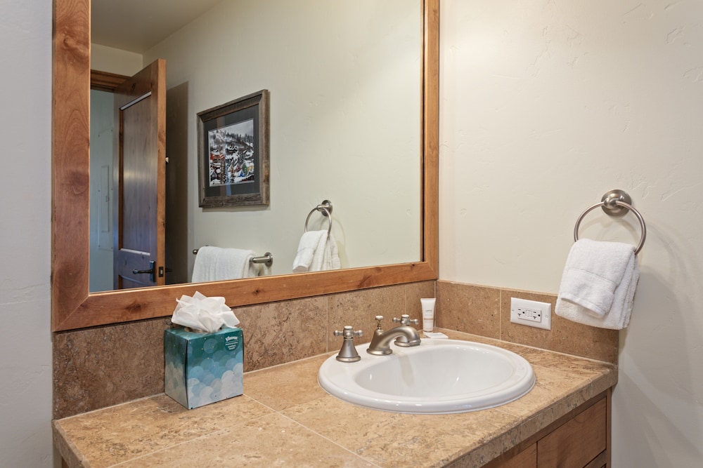 106 - Three Bedroom Shooting Star 3 Condo