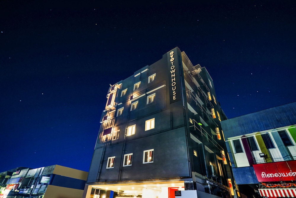 OYO Townhouse 156 Maraimalai Nagar view 2