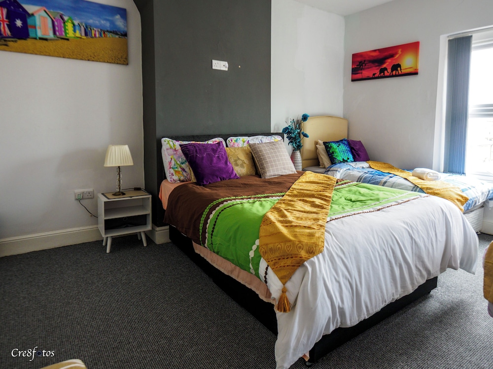 Bucknall Lodge Family Room 4 Hanley