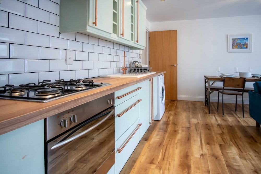 Kensington Apartment - 2 Bedroom - Saundersfoot