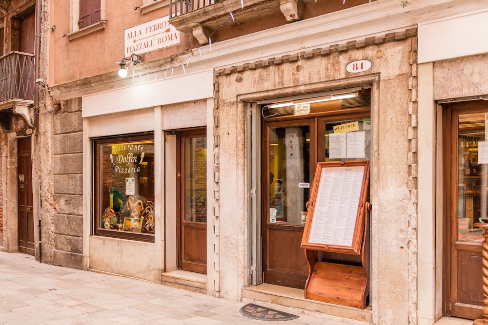 Ca' Barbo Romantic Apartment in Venice