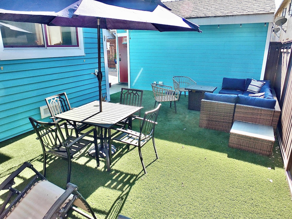 Beach City Craftsman - Walk to Beach