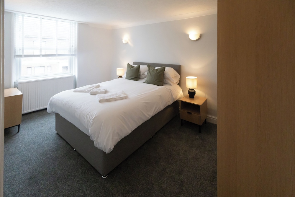Boughton House Apartments by Guestz