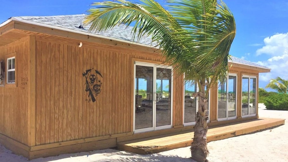 Paradise Beach - North House