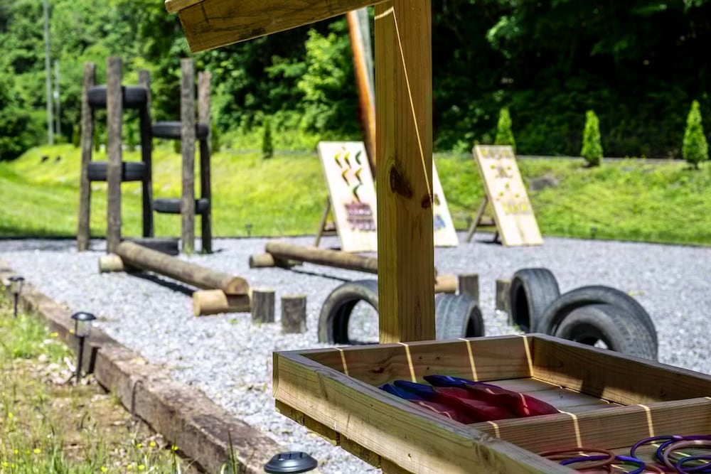 Pet-friendly Cabin 1 Gburg Fire Pit Games
