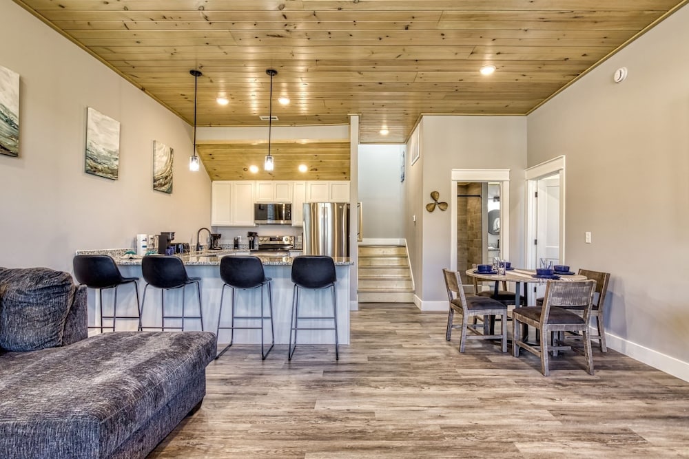 Kingfish Kreek Cabin I 3 Bedroom Chalet