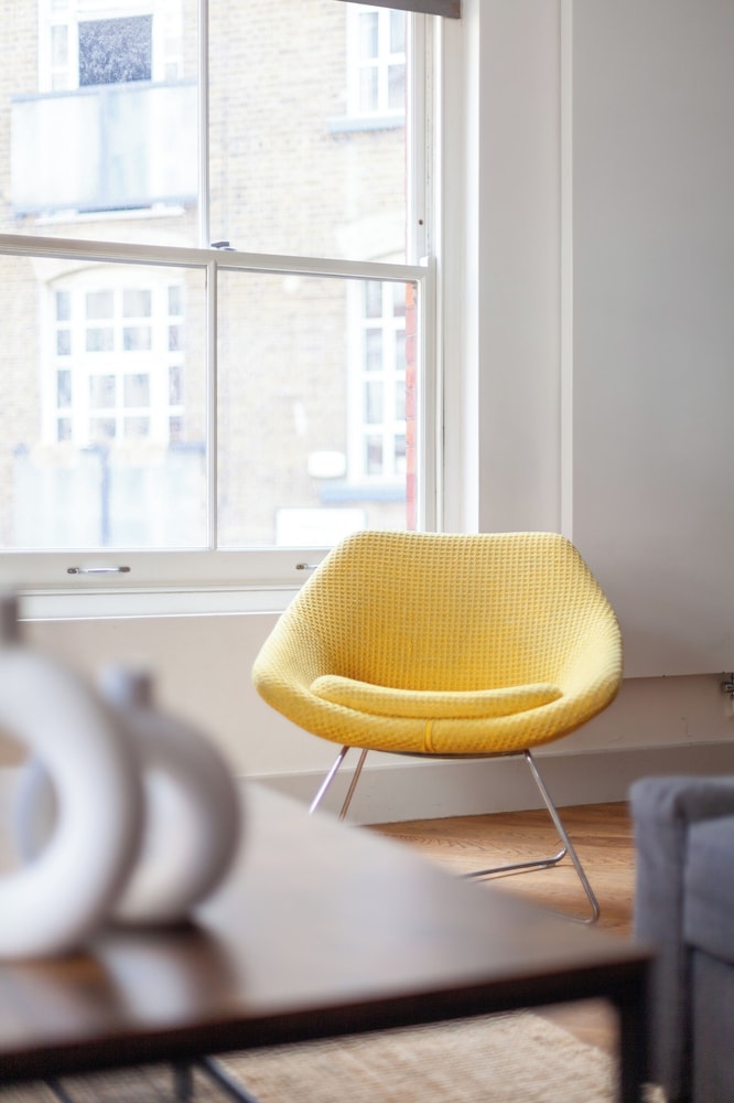 The Old Street Luxury Flat into 3 Bed Apartment in Old Street