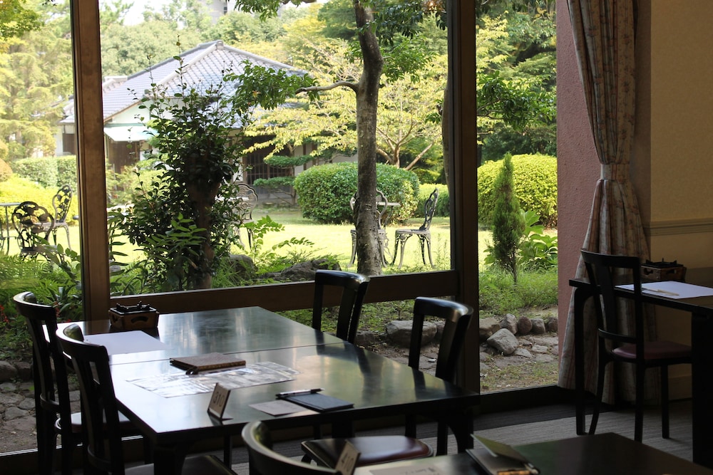 Beppu Housensou