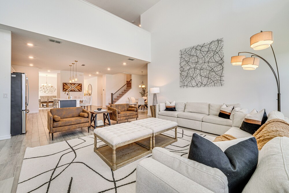 Game Room & Community Perks: Davenport Home!