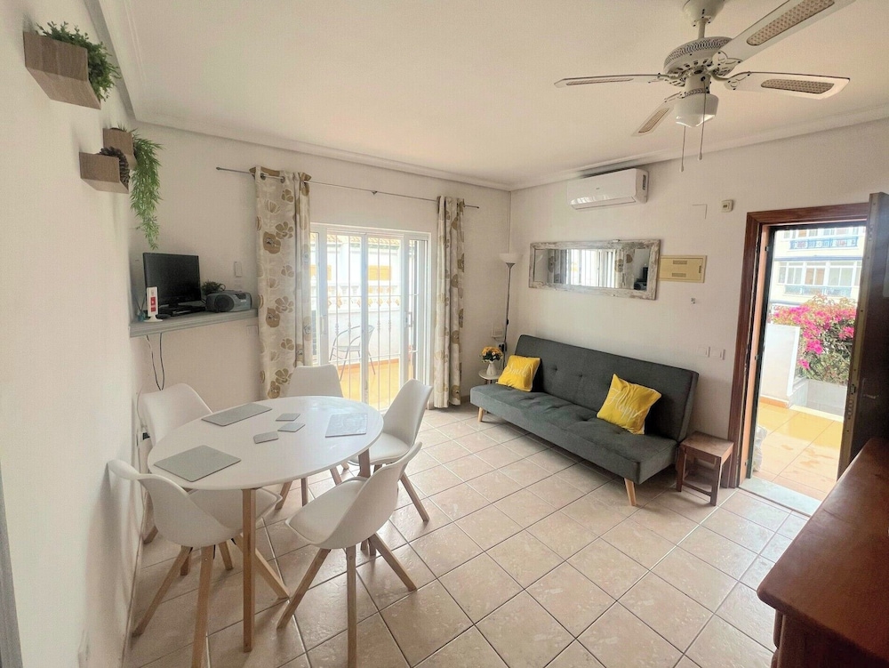 Lovely Apartment Near the Beach in Sunny La Mata