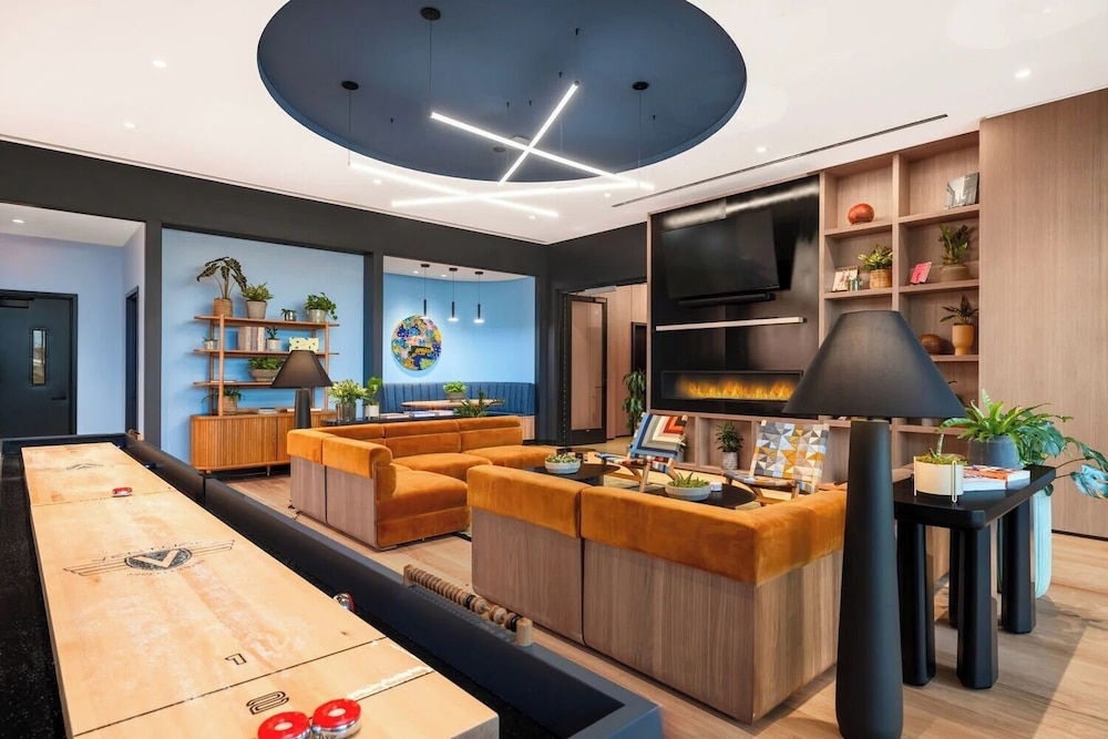 Luxury Apartments by Hyatus at Central Philly