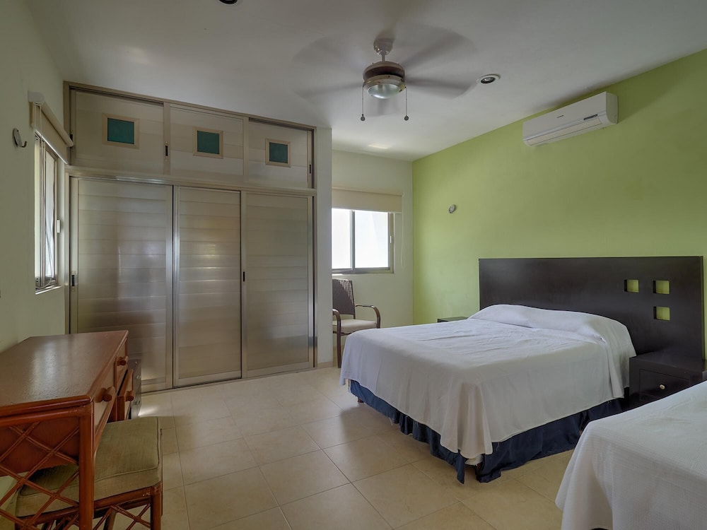 Casa Casta Uela - Yucat n Home Rentals view 2