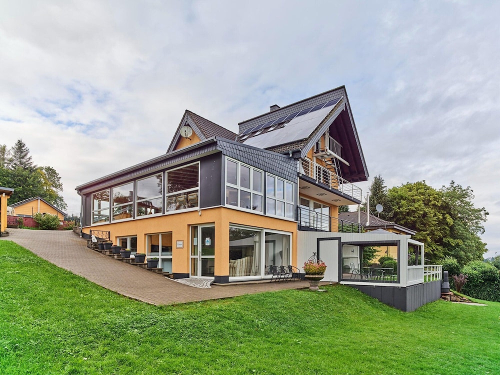 Tasteful Holiday Home With Private Pool