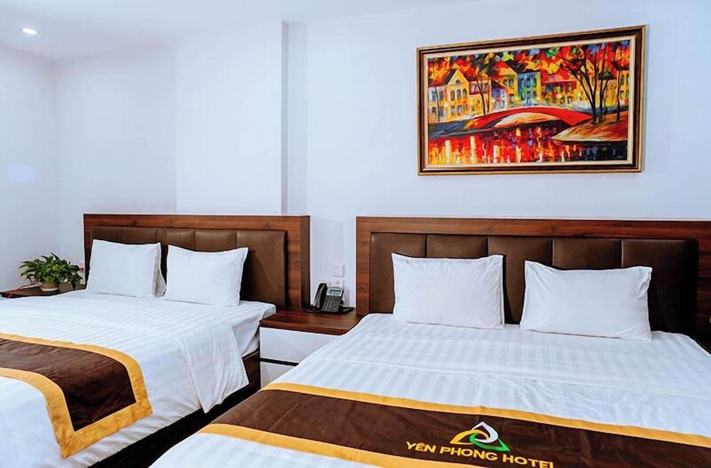 Văn Lâm Hotel