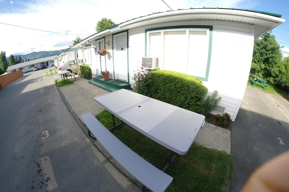 Photo 7