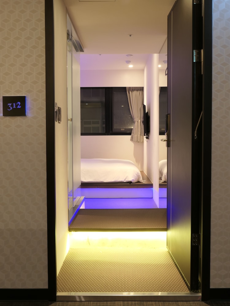 Ours Inn II