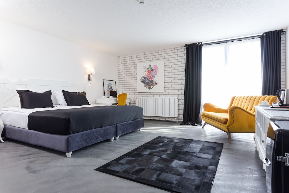 Check Inn Otel Ankara - Image 11