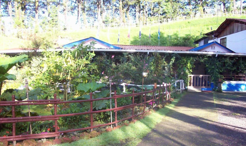 Eco Lodge Las Nubes