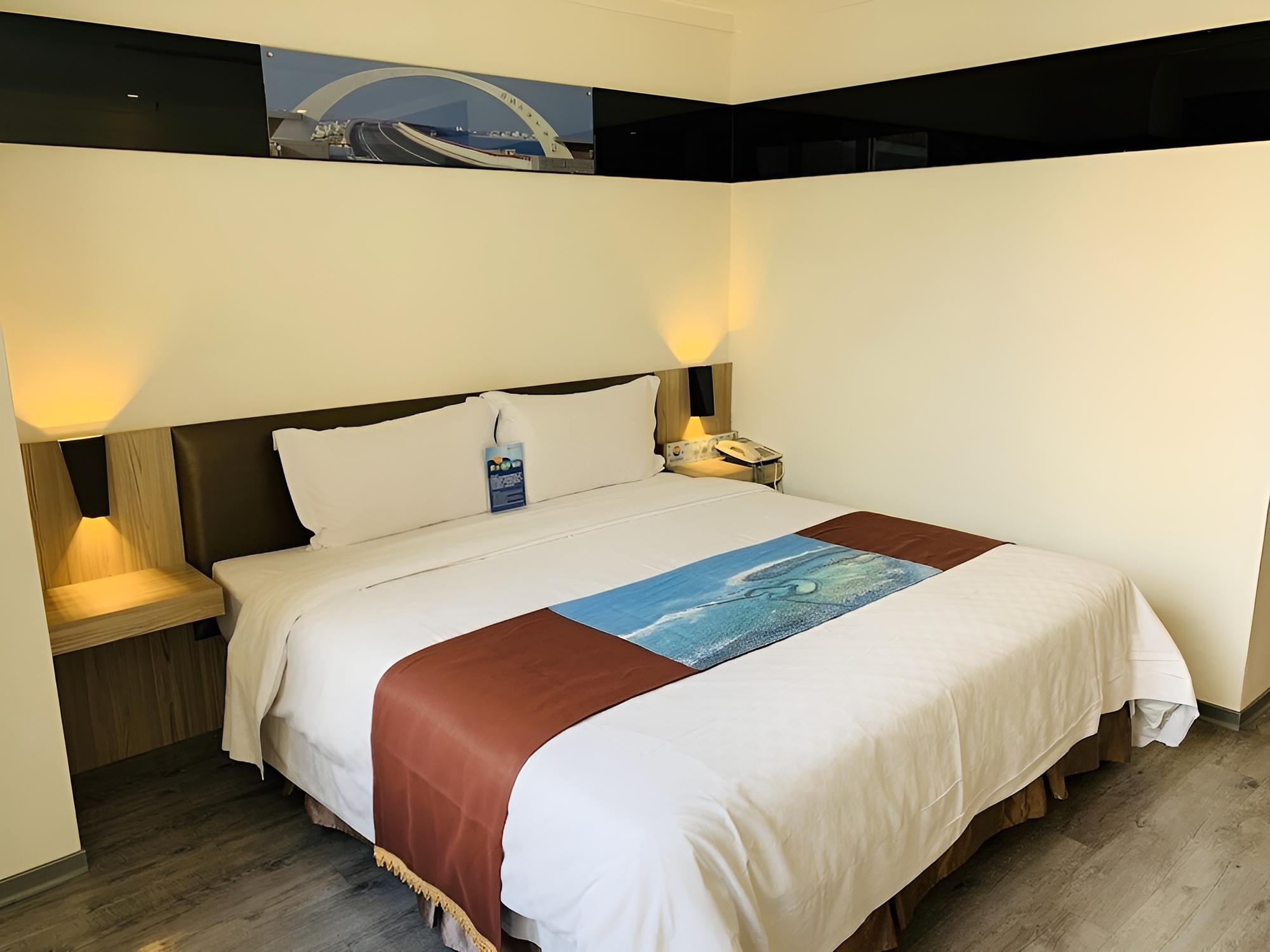 Ocean Hotel